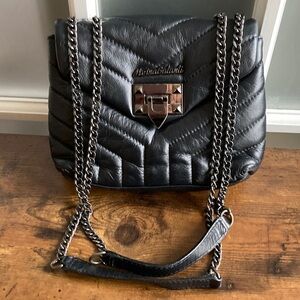 Chic Black Leather Quilted Shoulder Bag with Chain Straps